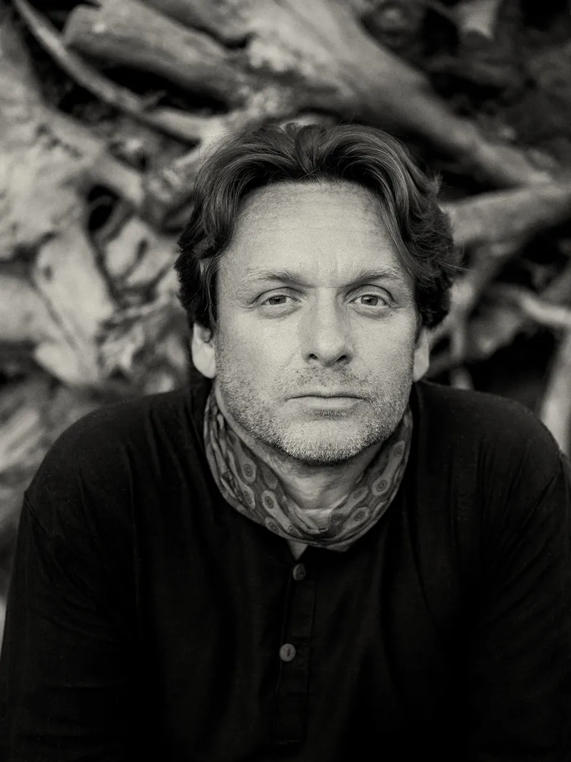 Tomasz Kudelski, portret czarno-biały